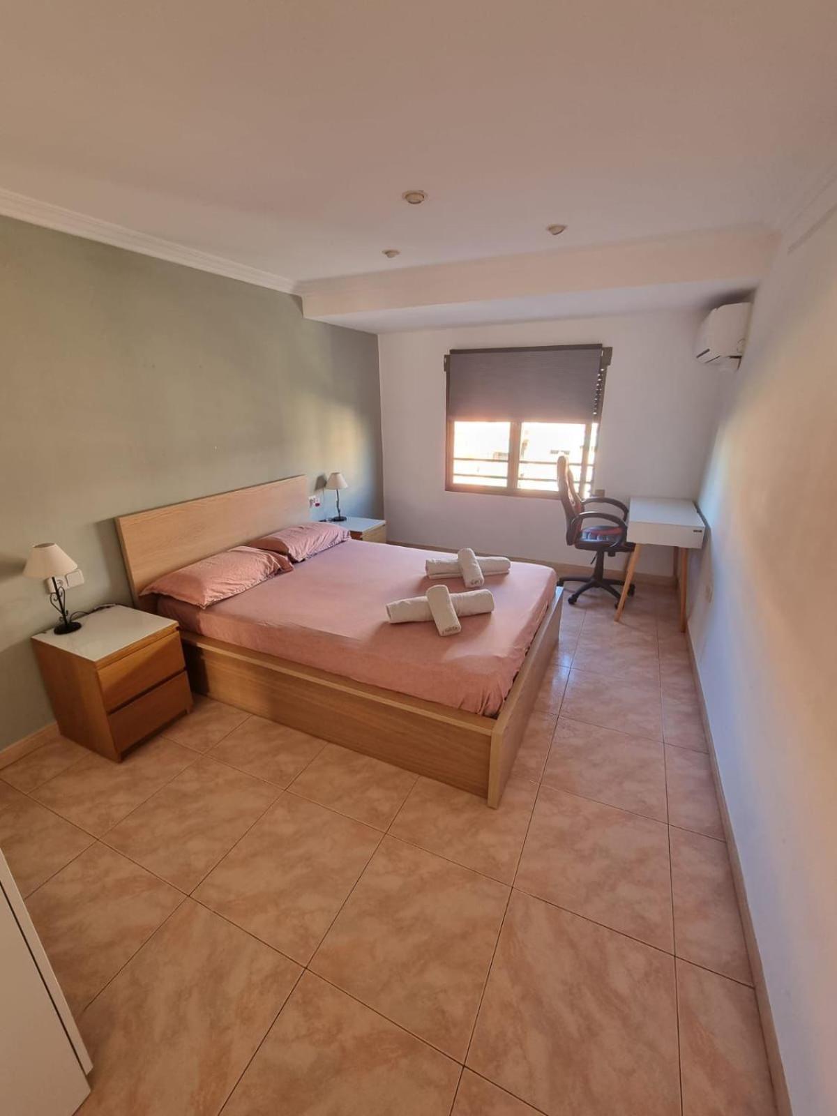 Ferienwohnung Cozy & Bright Flat At The Entrance Of Old Valencia Exterior foto