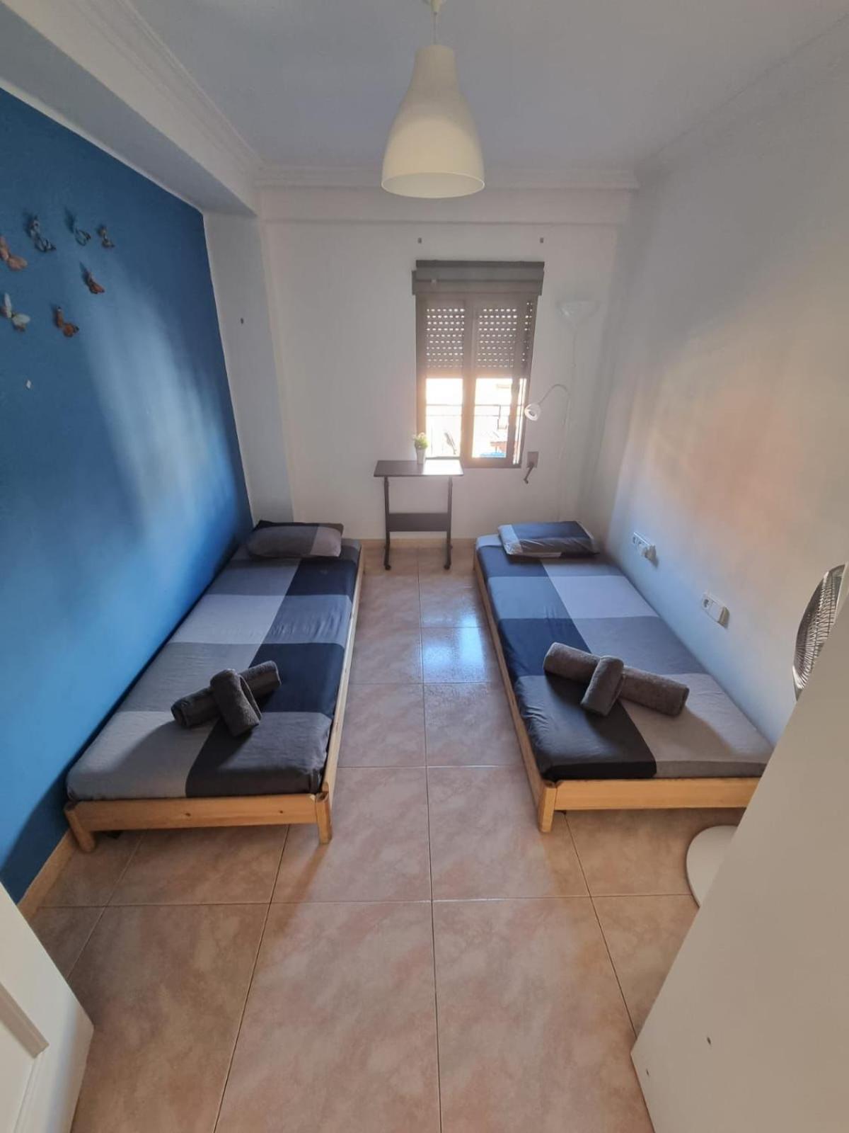 Ferienwohnung Cozy & Bright Flat At The Entrance Of Old Valencia Exterior foto